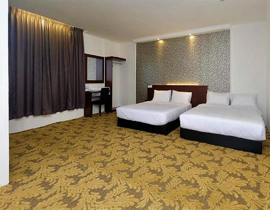 Atabara Boutique Hotel Kuantan Ngoại thất bức ảnh